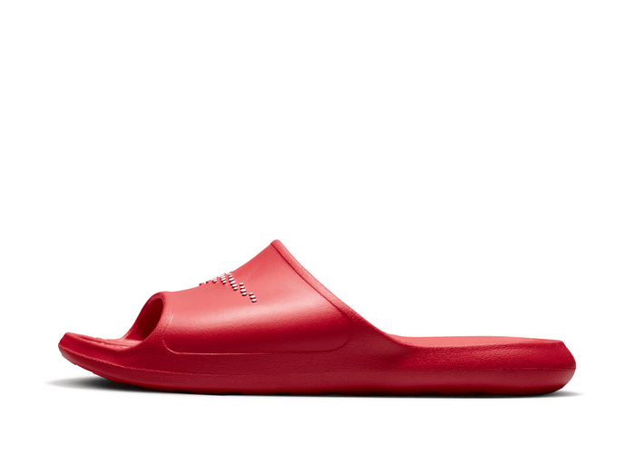 Nike Victori One Shower Slides in Red