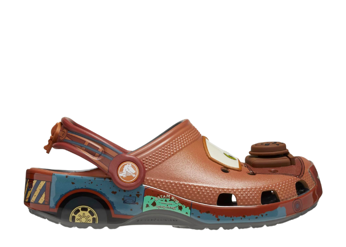 Crocs Classic Clog Disney Pixar Cars Mater (GS)