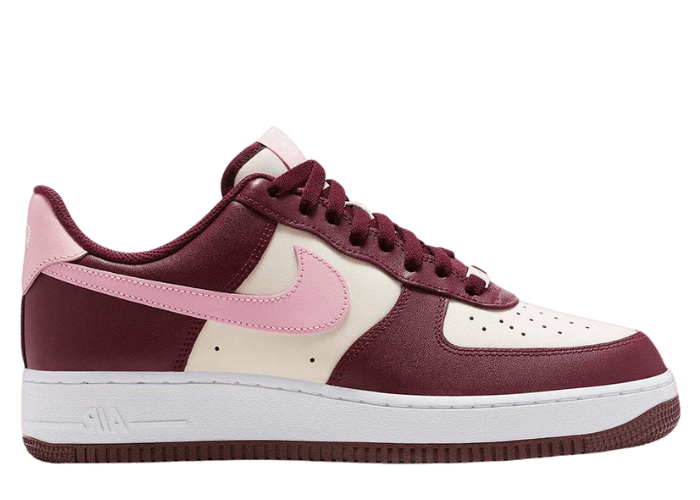 Nike Air Force 1 Low Valentine’s Day 3