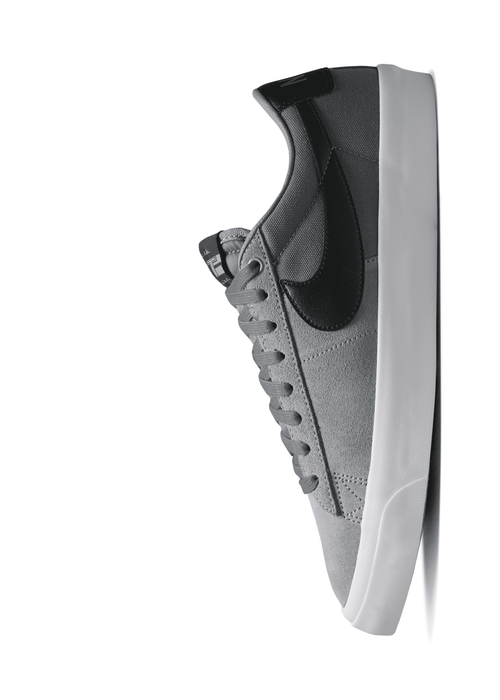  Nike SB Zoom Blazer Low Pro GT Skate Shoes in Grey