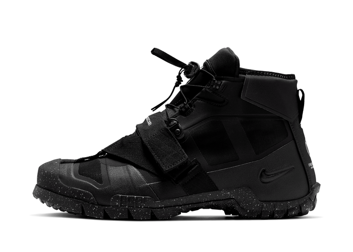 Nike x Undercover SFB Mountain Boots in Black