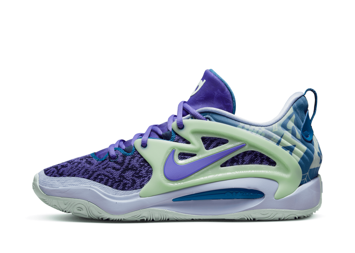 Nike KD15 Basketball Shoes in Purple
