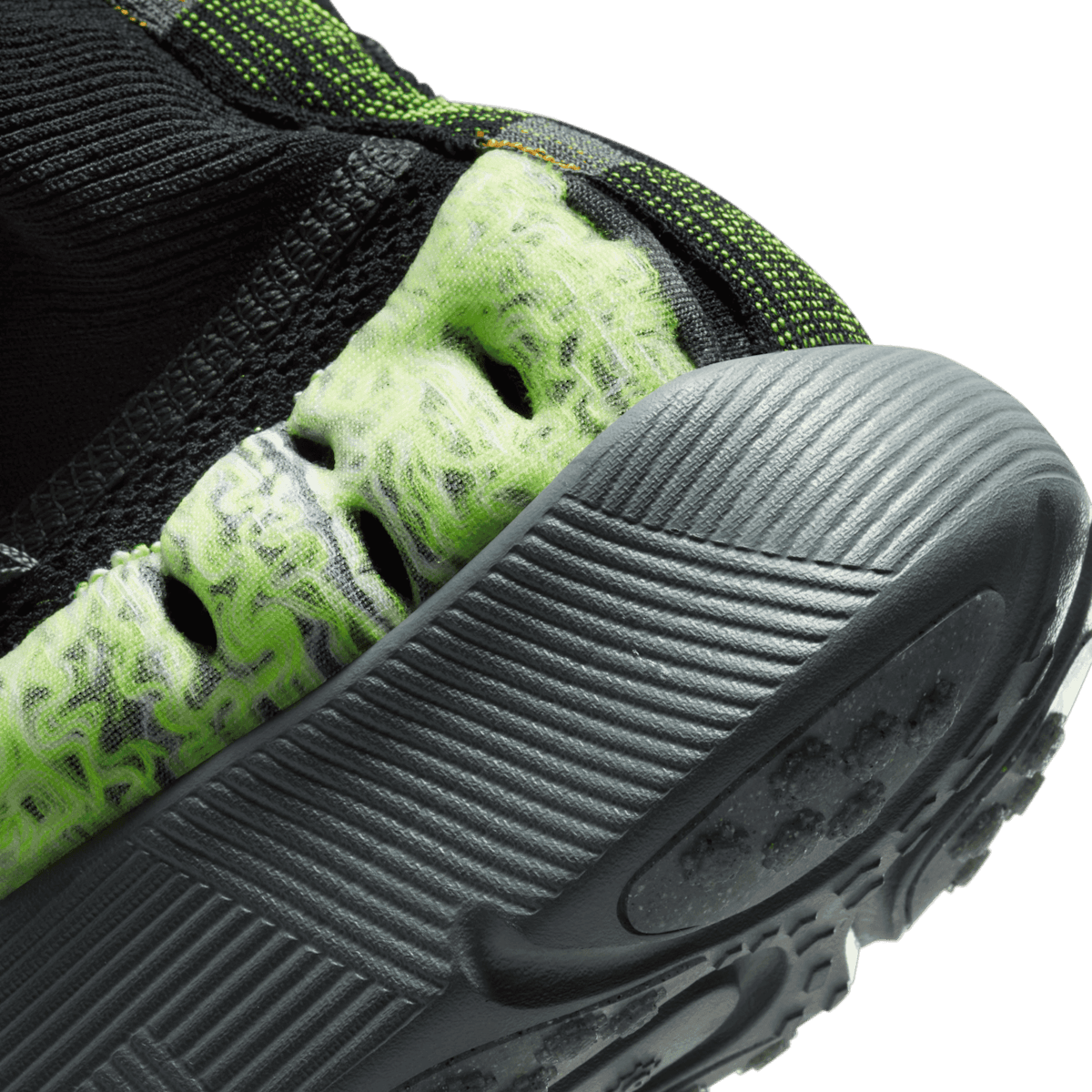 Nike ISPA Sense Flyknit Black Green Angle 5