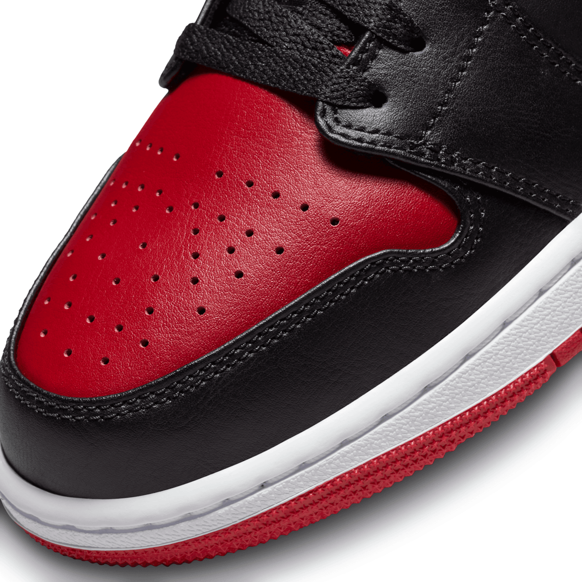 Air Jordan 1 Low Black Gym Red White Angle 5