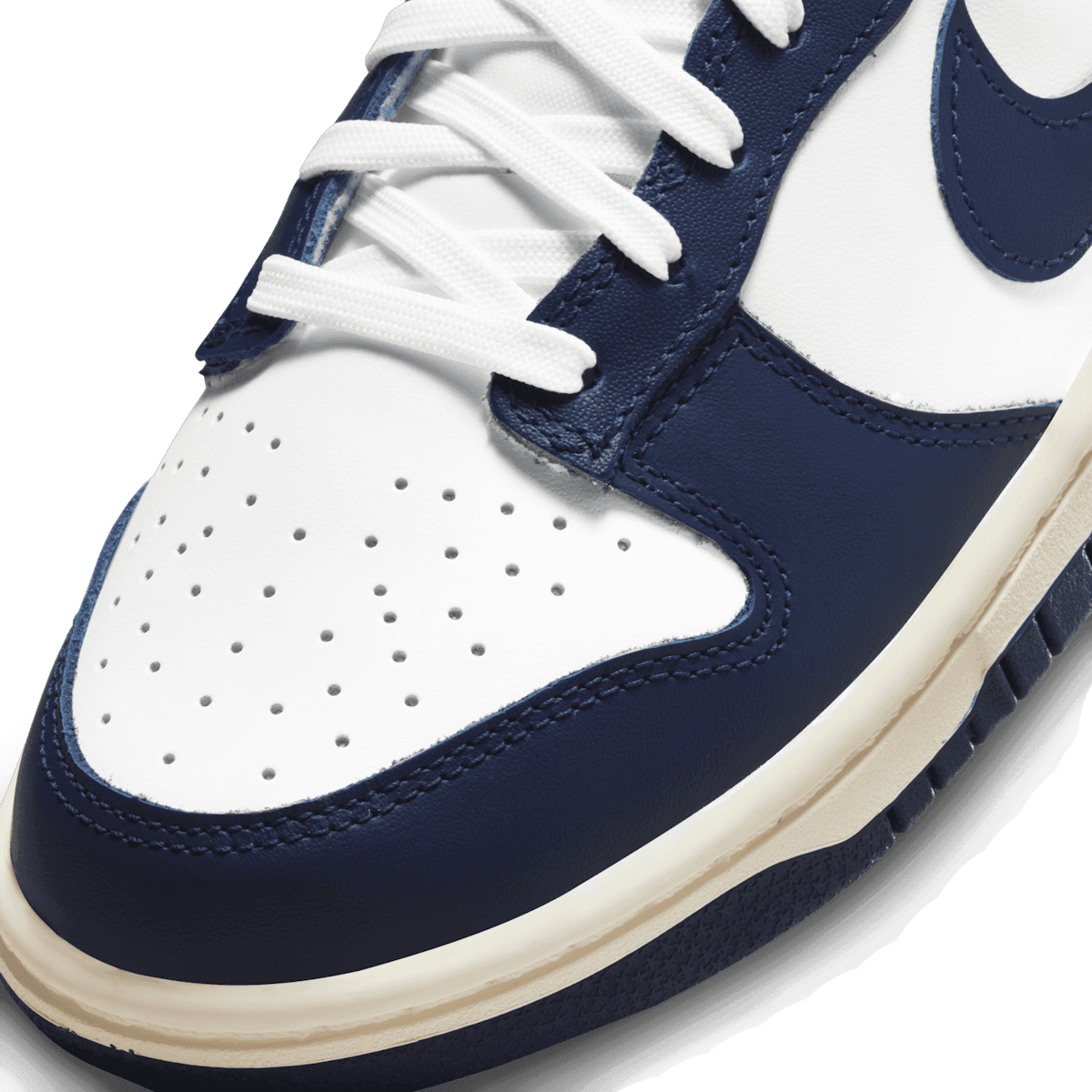 Nike Dunk Low Vintage Navy (W) Angle 4