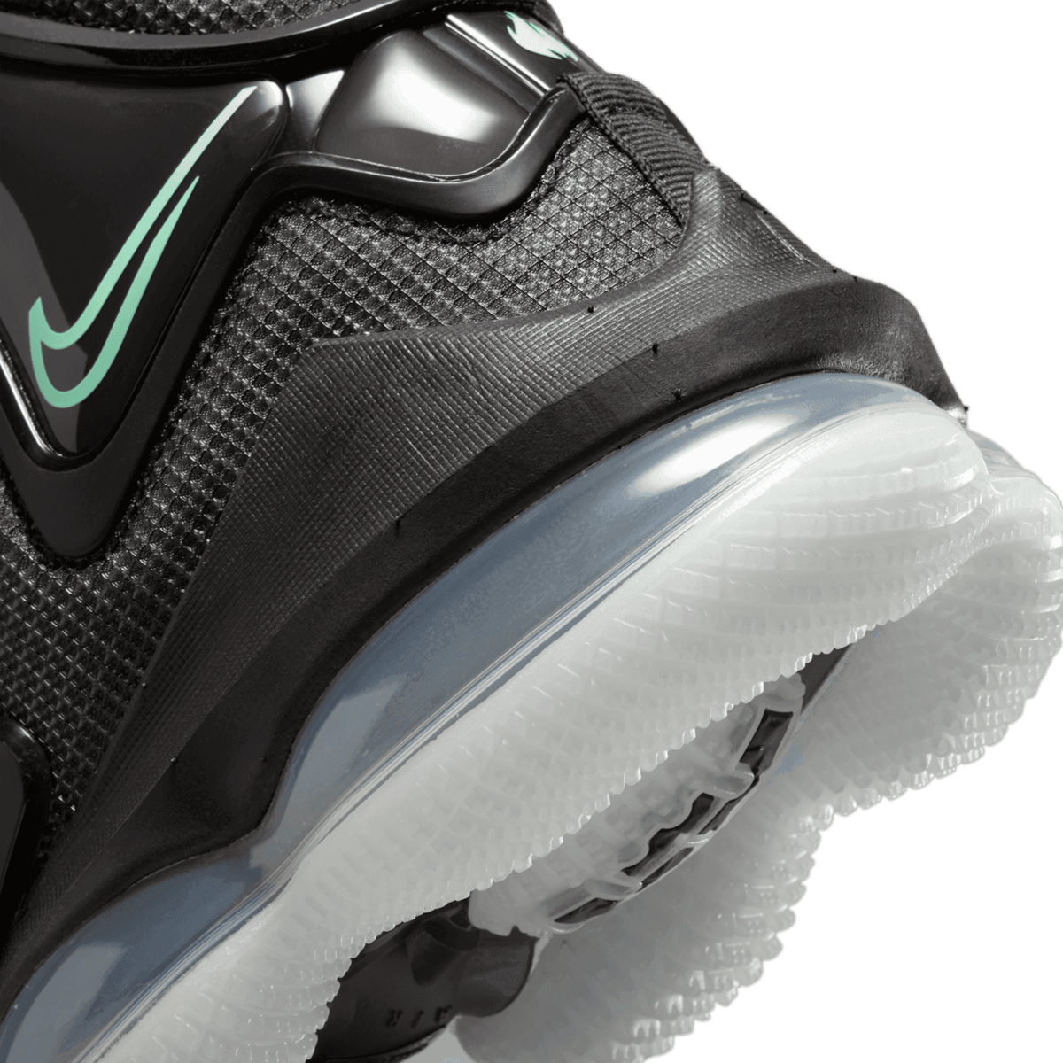 Nike Lebron 19 Black Anthracite Green Glow Angle 5