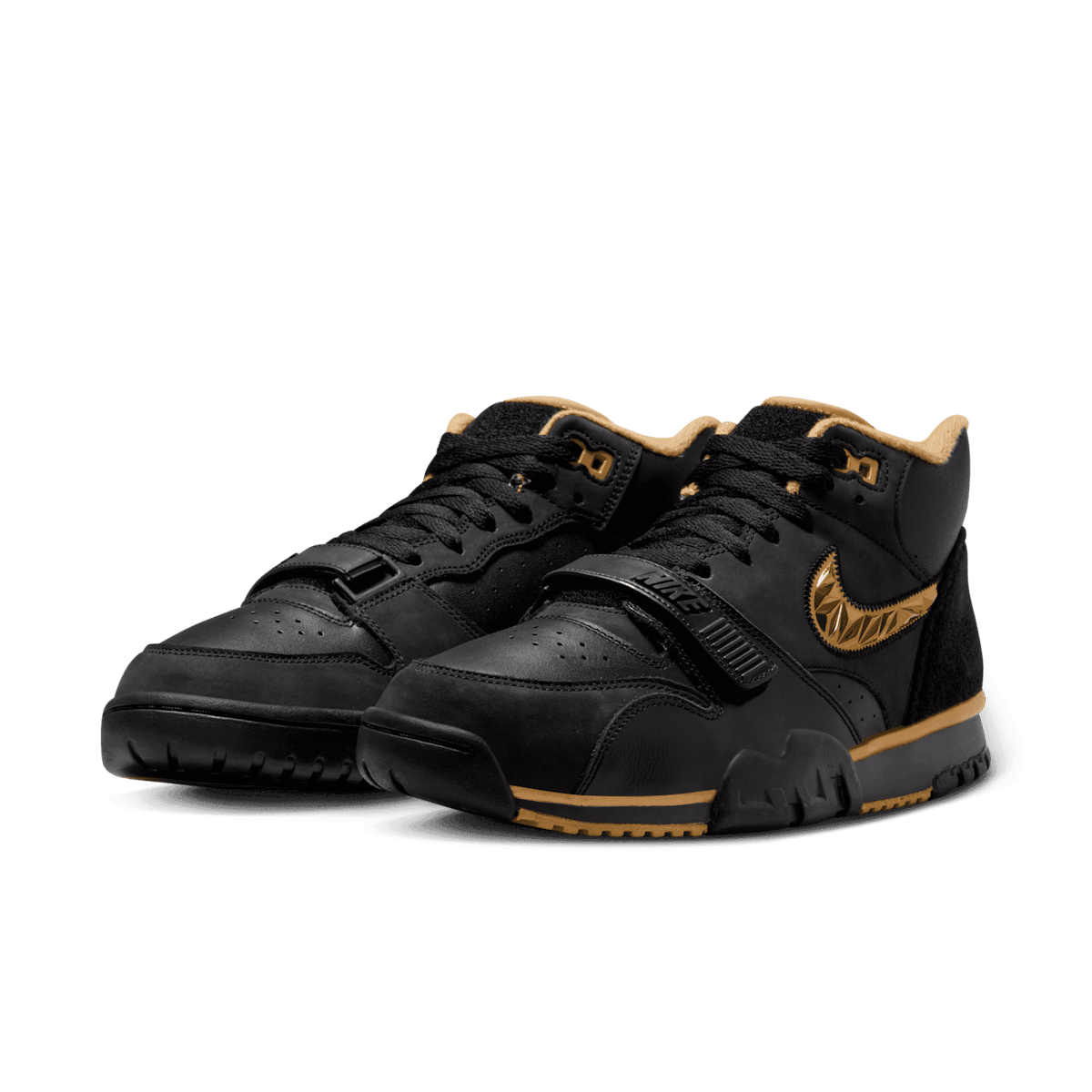 Nike Air Trainer 1 College Football Playoffs Black Gold Angle 2