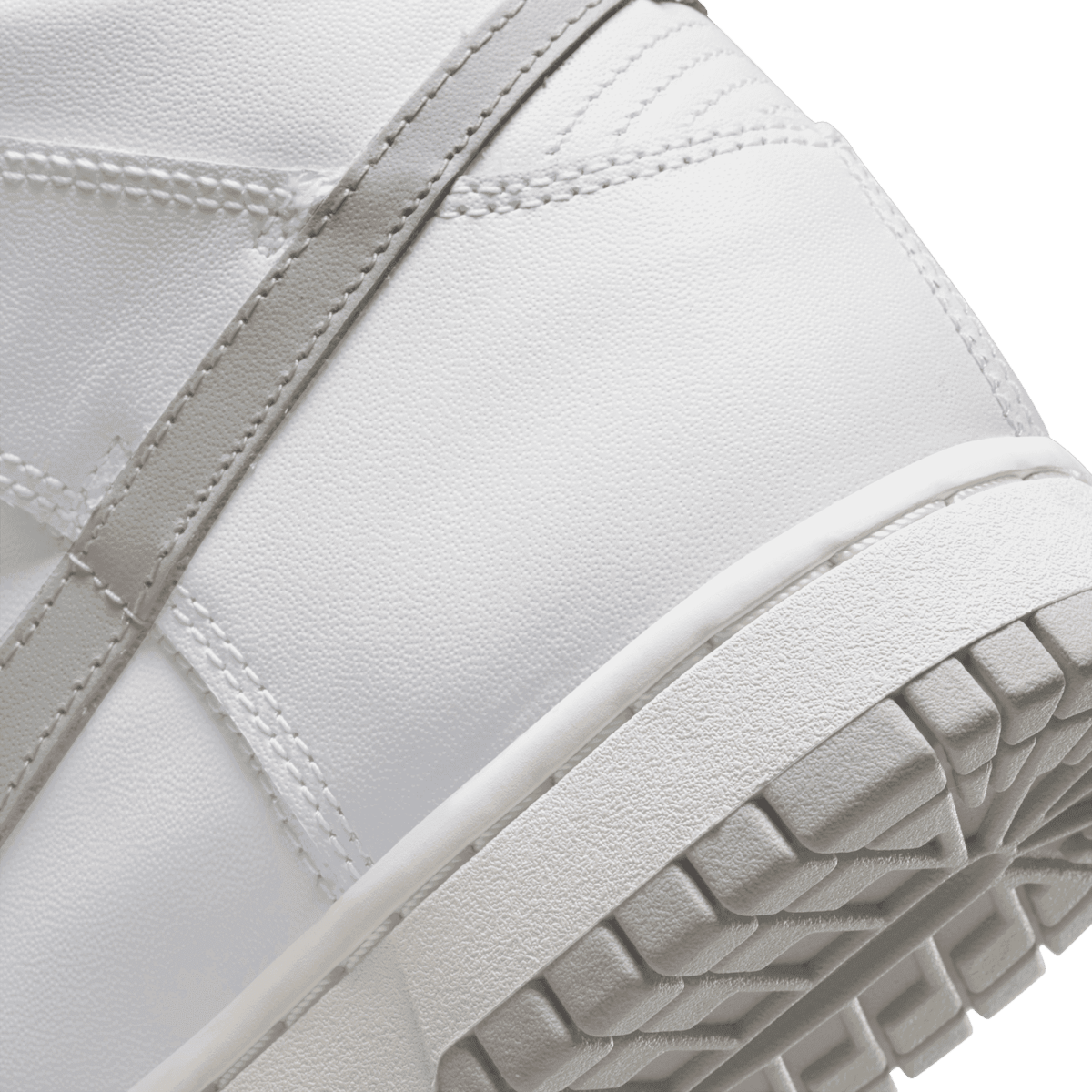 Nike Dunk High Neutral Grey (W) Angle 6