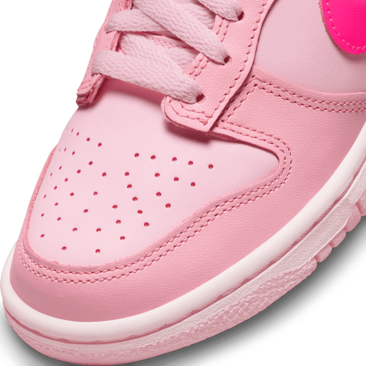 Nike Dunk Low Triple Pink (GS) Angle 4