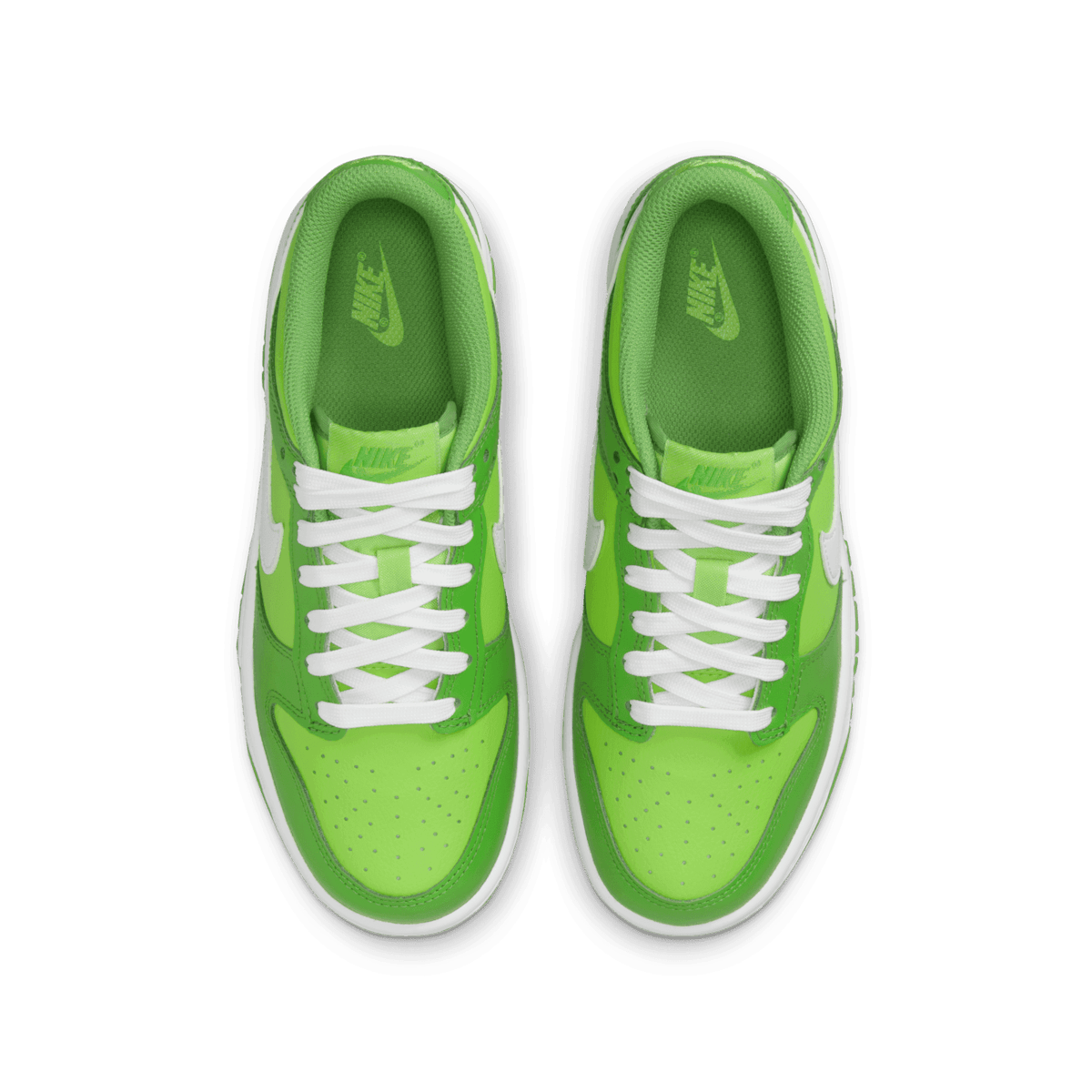 Nike Dunk Low Chlorophyll (GS) Angle 1