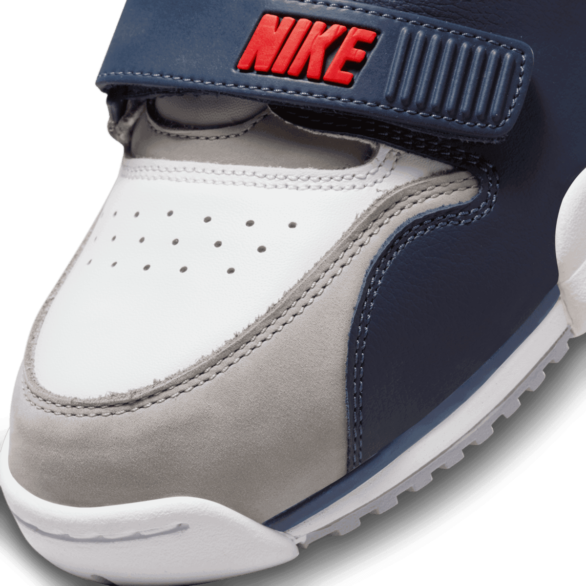 Nike Air Trainer 1 Midnight Navy Angle 4