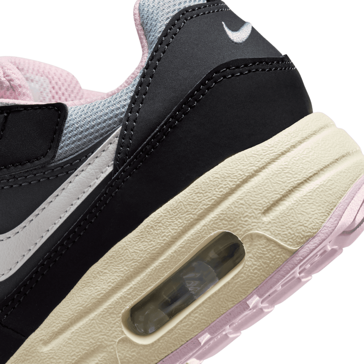 Nike Air Max 1 Black Anthracite Pink Foam (PS) Angle 5