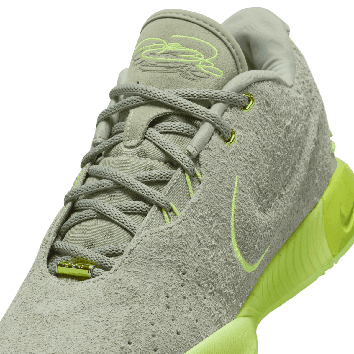 Nike LeBron 21 Algae Angle 4