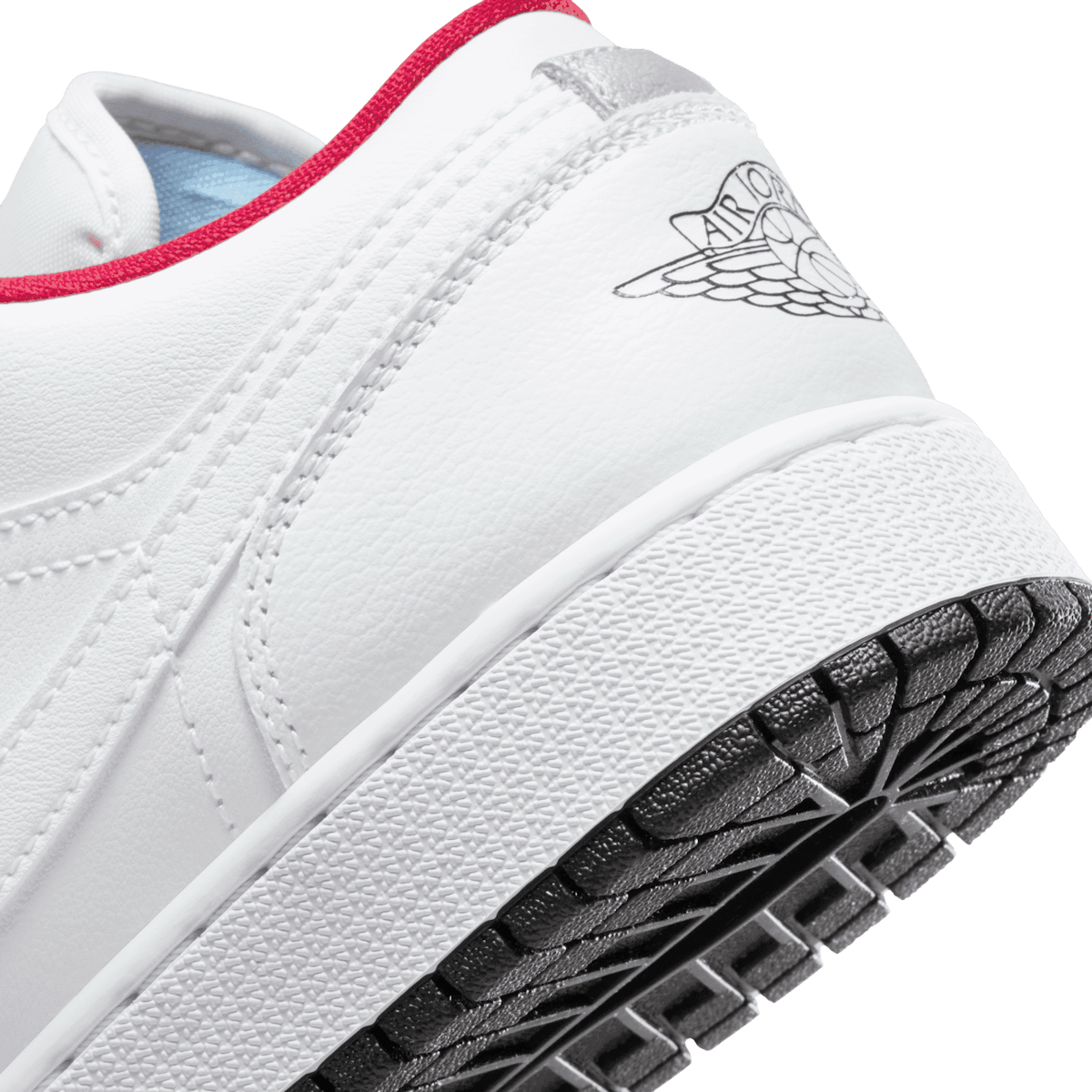 Jordan 1 Low White Red (GS) Angle 5