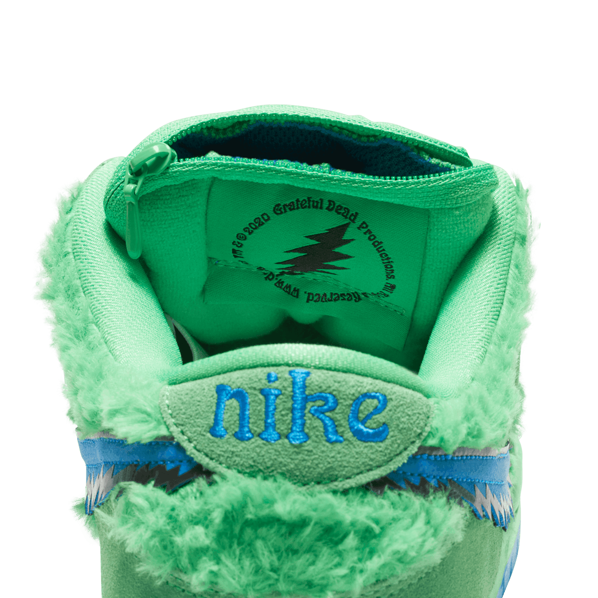 Nike SB Dunk Low Grateful Dead Bears Green Angle 6
