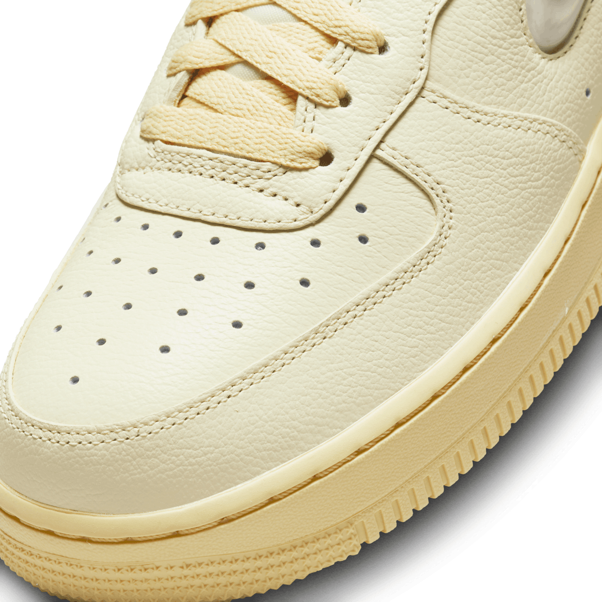 Nike Air Force 1 Low Coconut Milk (W) Angle 5