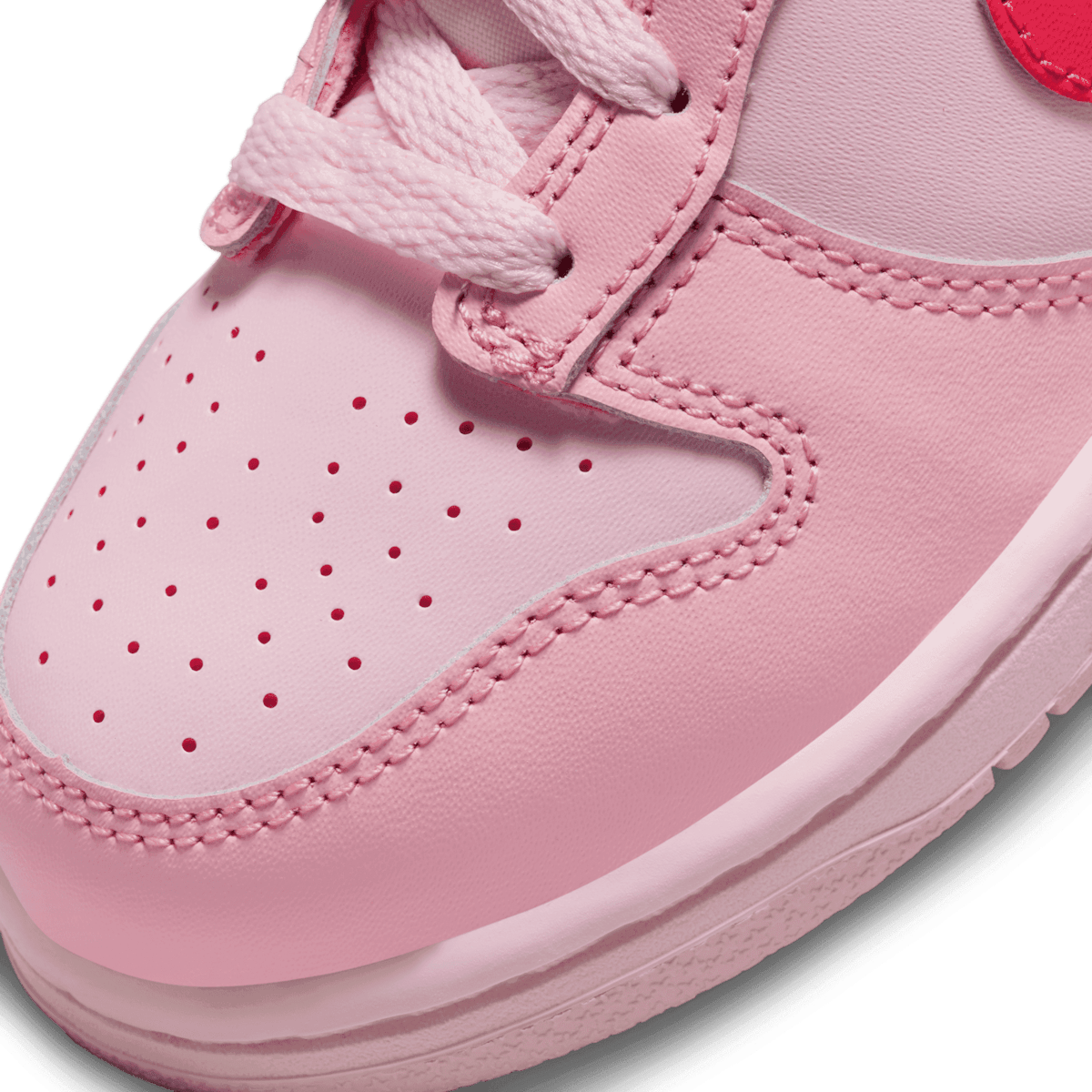 Nike Dunk Low Triple Pink (PS) Angle 4