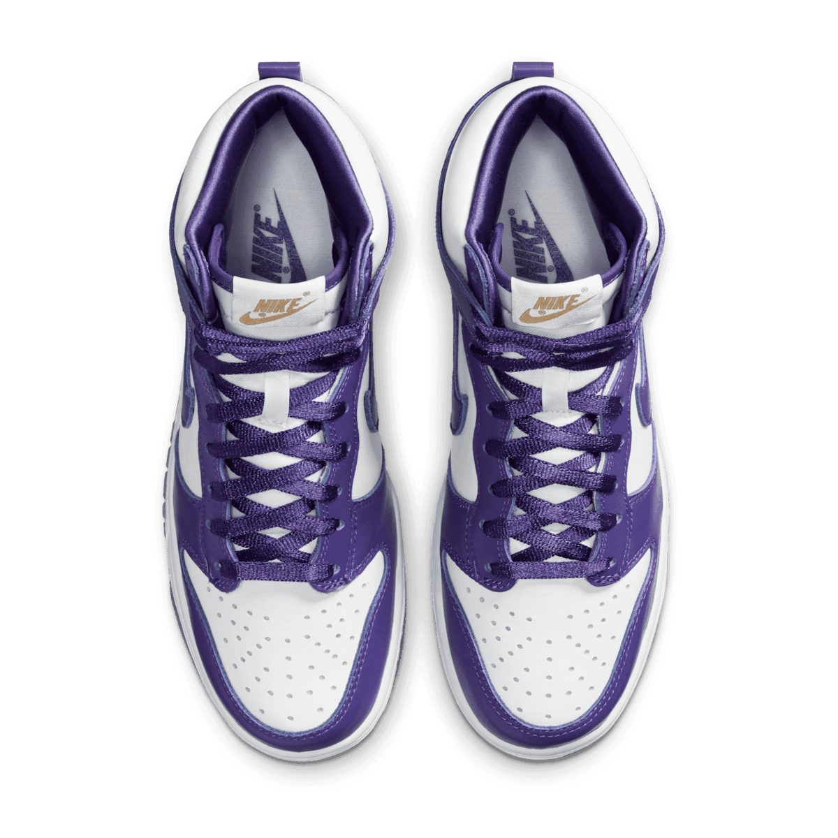 Nike Dunk High SP Varsity Purple (W) Angle 1