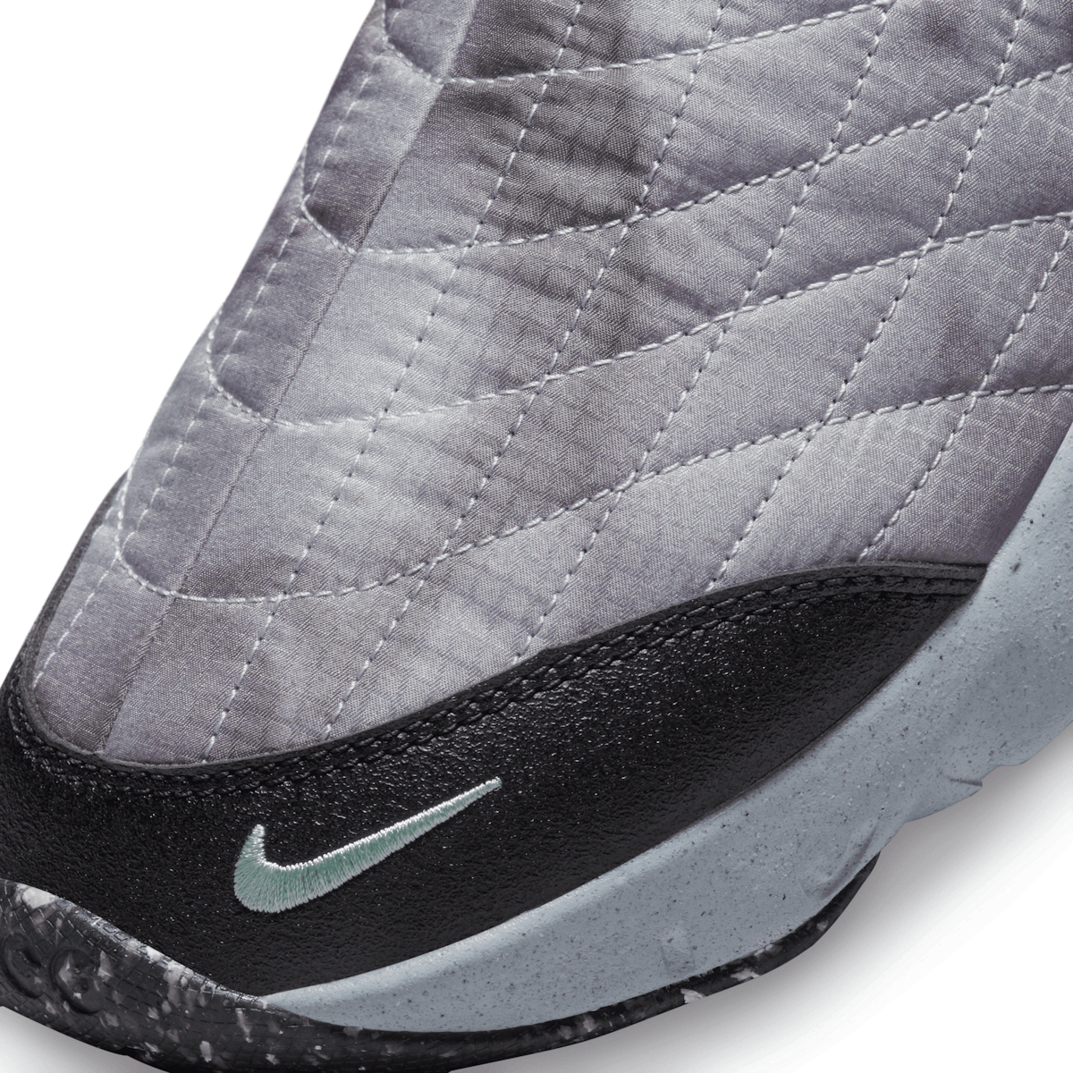 Nike ACG Moc 3.5 Pure Platinum Angle 5
