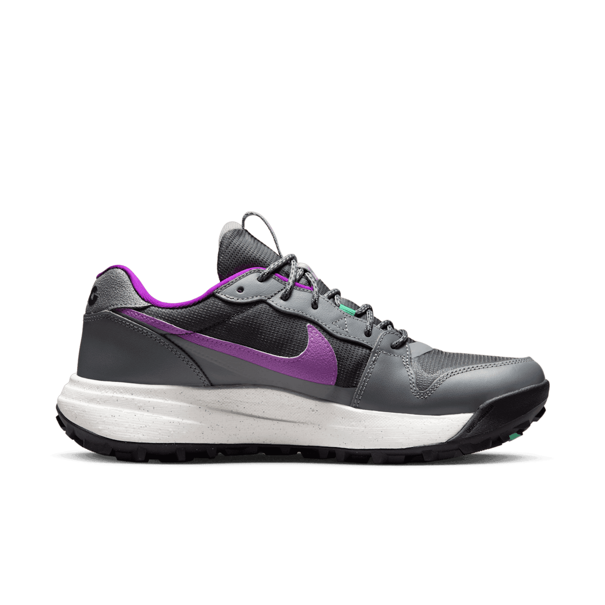Nike ACG Lowcate Smoke Grey Dark Smoke Grey Vivid Purple Angle 1
