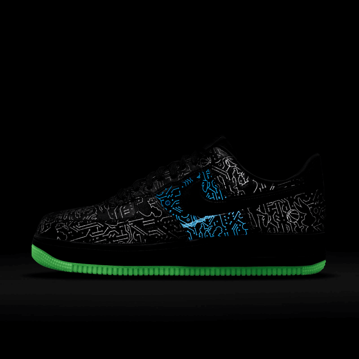 Nike Air Force 1 Low Computer Chip Space Jam Angle 8