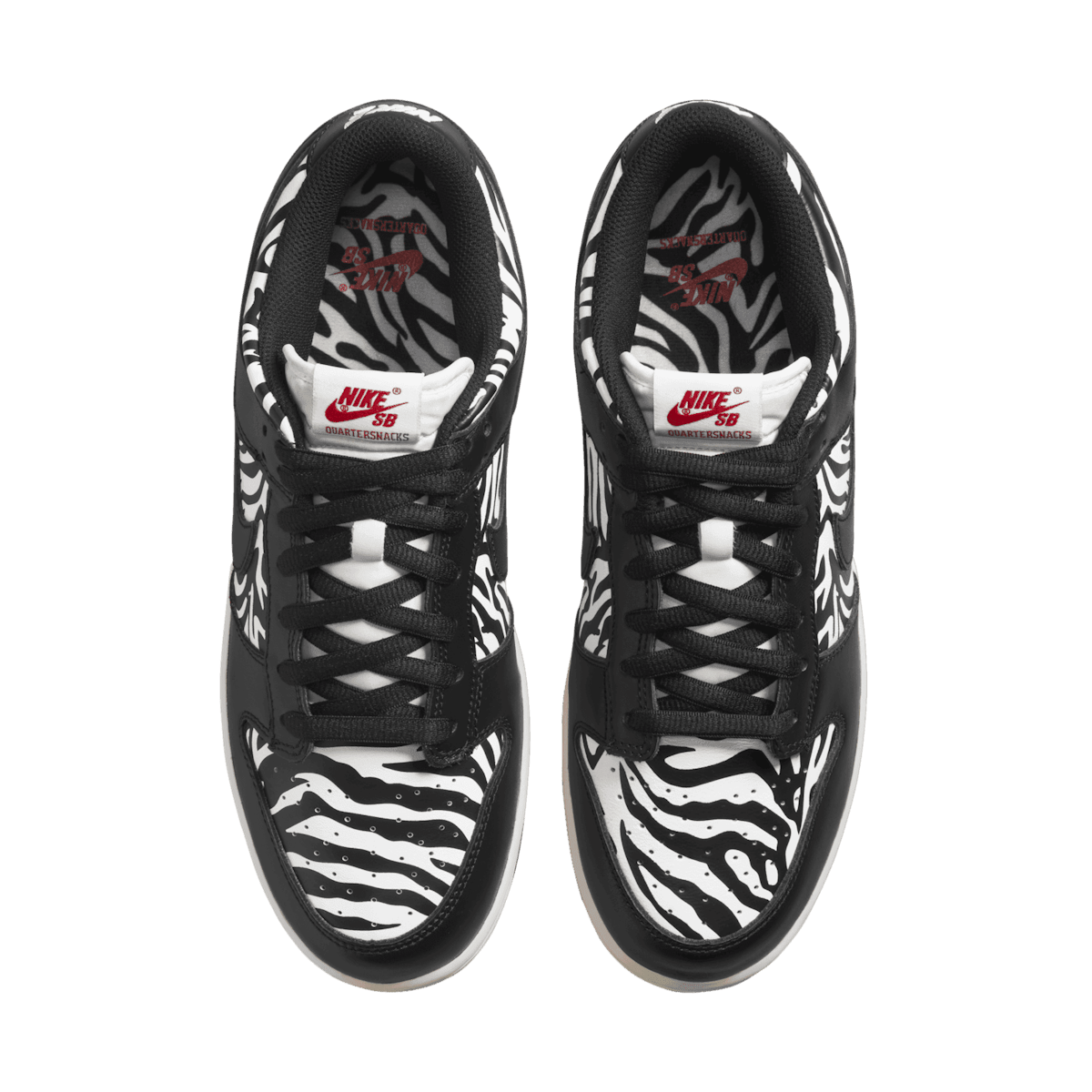 Nike SB Dunk Low Quartersnacks Zebra Angle 1