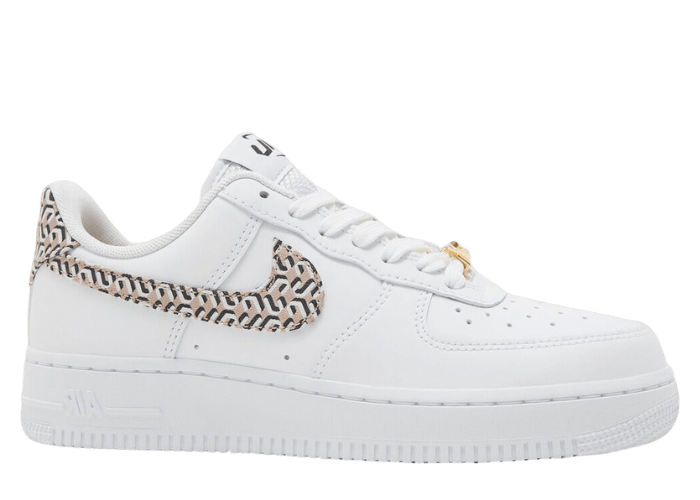 Nike Air Force 1 Low United in Victory White (W)