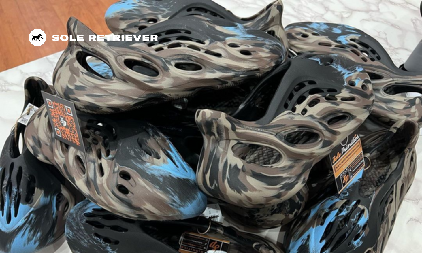 Official Look at the adidas Yeezy Foam RNNR MX Cinder Official Look at the adidas Yeezy Foam RNNR MX Cinder