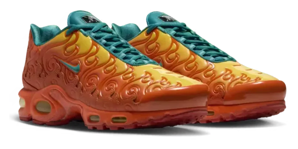 Nike Air Max Plus One Piece Mera Mera